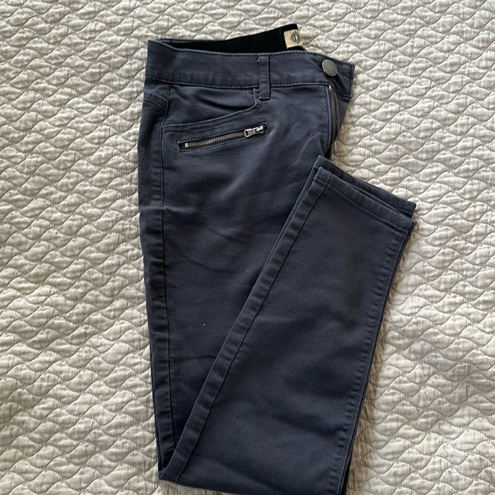 Democracy jeans